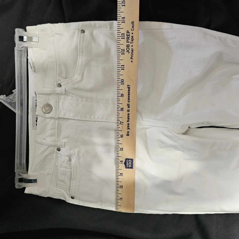 Refuge Colombia Ultra high Rise size 3 curvy denim white pants with tears